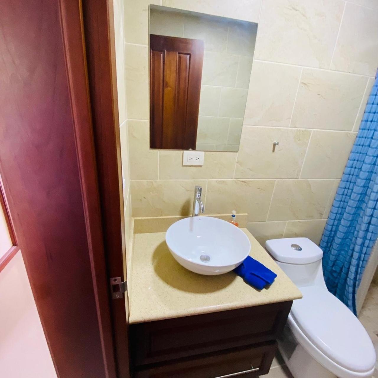 Apartamento Torres De Atitlan Panajachel Esterno foto
